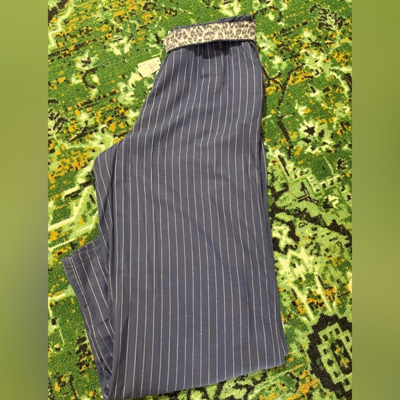 NWT AERIE OFF DUTY FLANNEL TROUSER PANTS - Picture 5 of 5